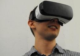 What are the Potential Risks Involved with Virtual Reality